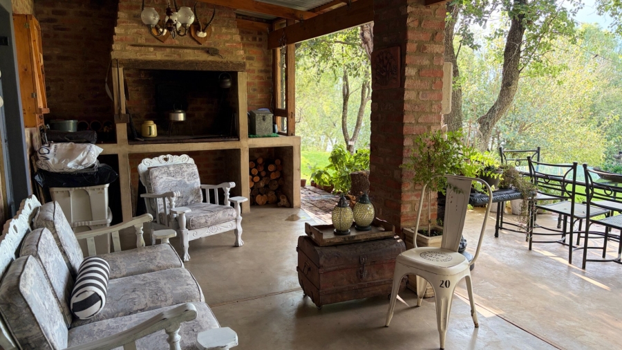 4 Bedroom Property for Sale in Viljoenskroon Rural Free State